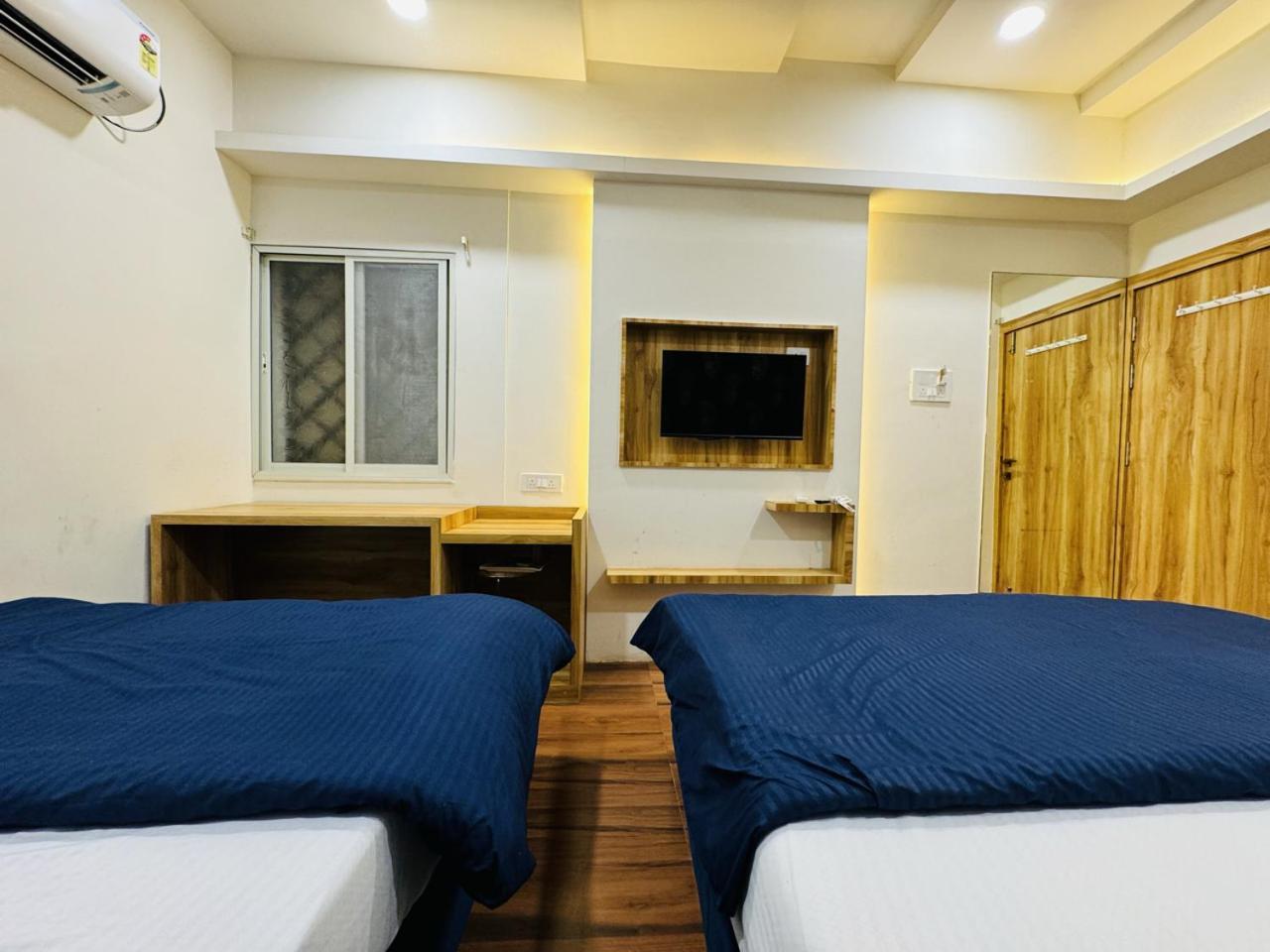 Hotel Shree Mahakal Krapa Ujjain Room photo